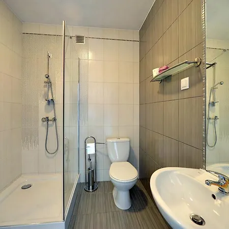 アパート Jd - Klimatyzacja, Basen, Parking I Wifi W Cenie *