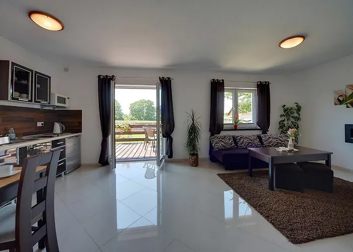 Jd - Klimatyzacja, Basen, Parking I Wifi W Cenie Mysłakowice